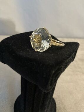 10k Yellow Gold Crystal Cocktail Ring